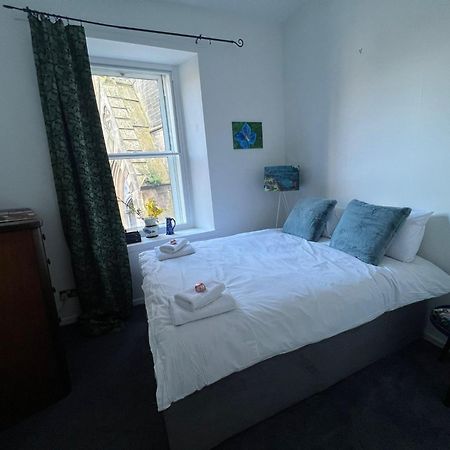 Grange Hideaway 2-Br Apartment Edinburgh Bagian luar foto