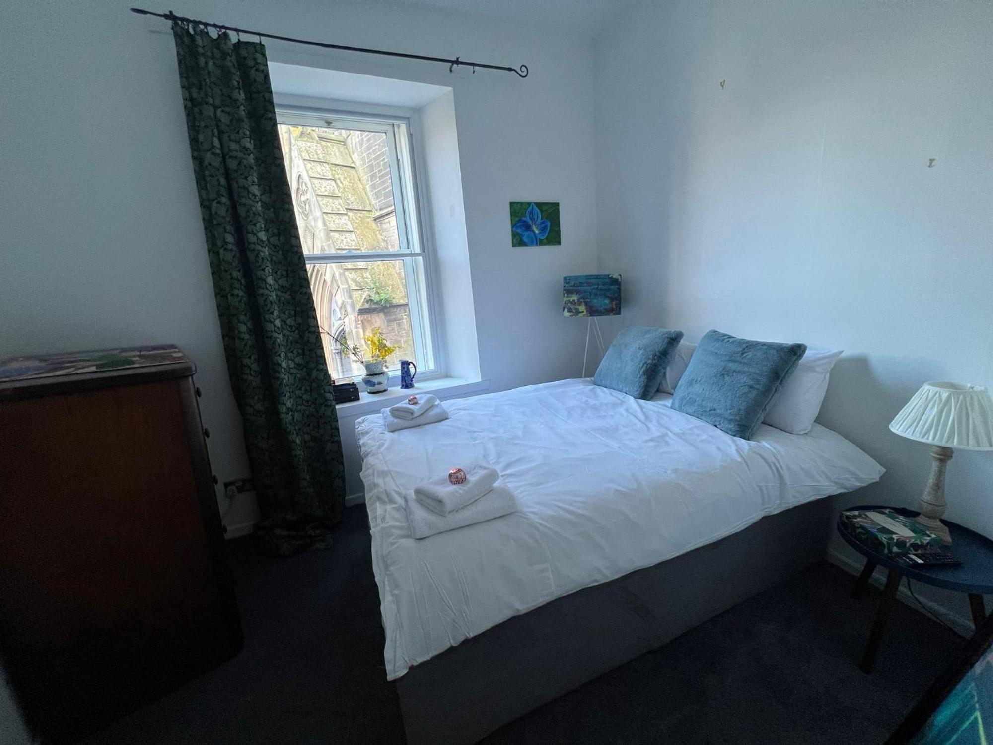 Grange Hideaway 2-Br Apartment Edinburgh Bagian luar foto