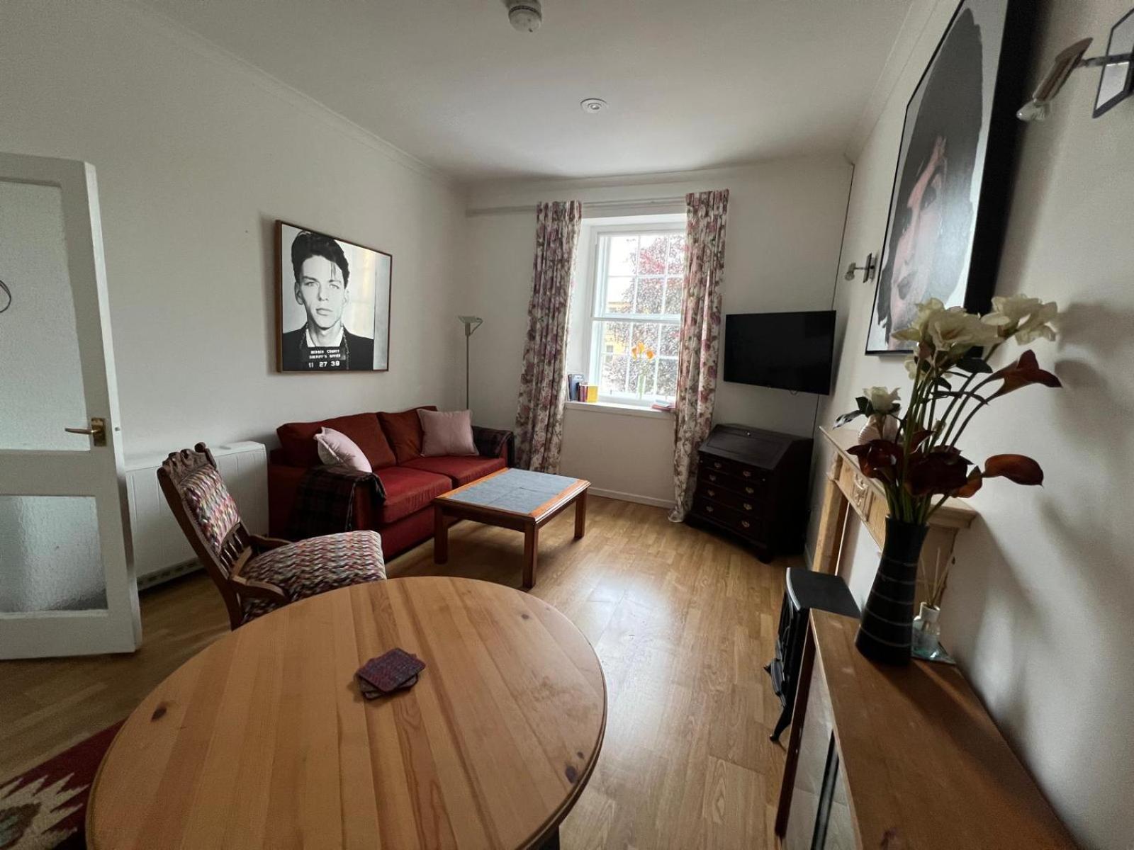 Grange Hideaway 2-Br Apartment Edinburgh Bagian luar foto